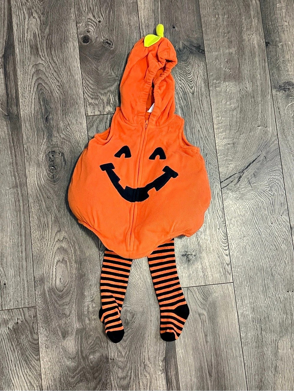 Carter's Pumpkin Halloween Costume Baby Size 3-6 months